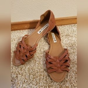 American Eagle sandal flats